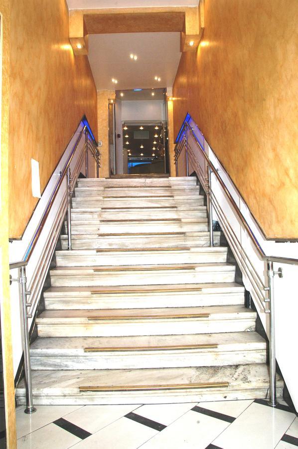 Lozanni Hostel Athens Exterior photo